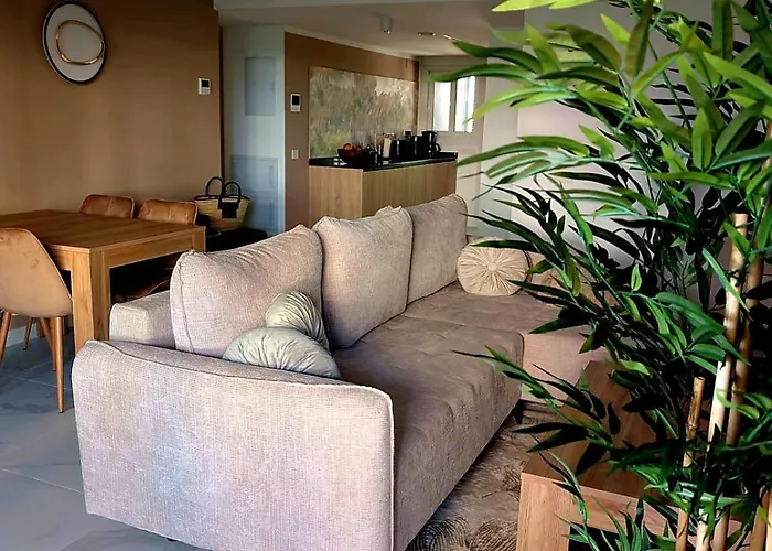 Lena , First Line And Bbq ,punta Prima, Posidonia 아파트